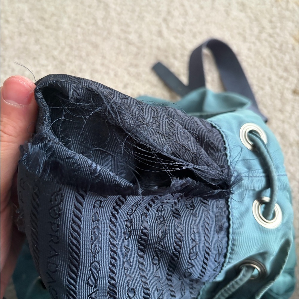 Prada nylon backpack y2k 2000s in green with leather trim and silver-tone small - Picture 10 of 16